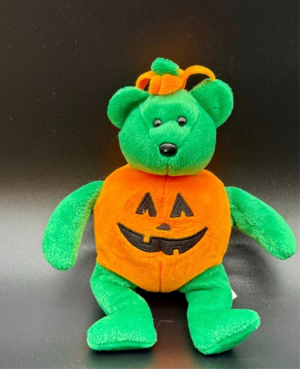 Ty Beanie Baby Tricky - MWMT (Bear Pumpkin 2002) Halloween